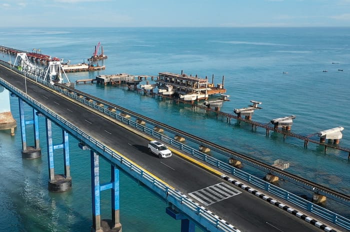 Bridging the gap with the Hyundai Alcazar